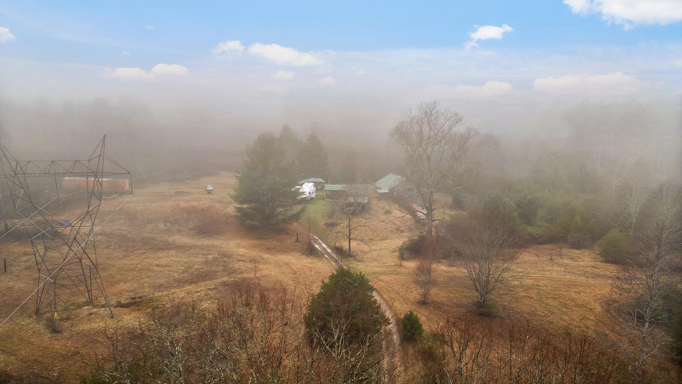 Gruetli Laager, Tennessee 37339, United States, 2 Bedrooms Bedrooms, ,1 BathroomBathrooms,Residential,Active,253964