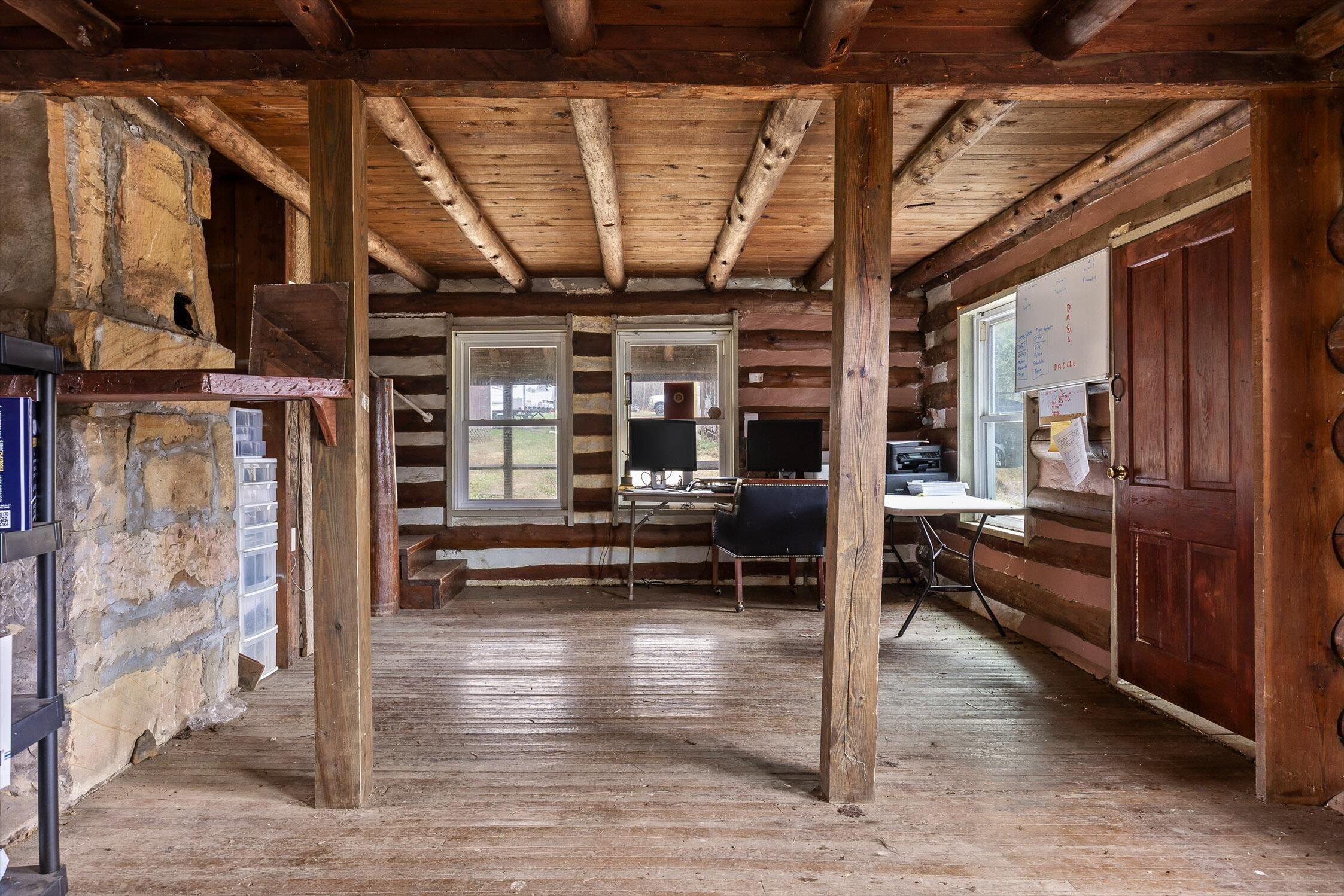 Gruetli Laager, Tennessee 37339, United States, 2 Bedrooms Bedrooms, ,1 BathroomBathrooms,Residential,Active,253964