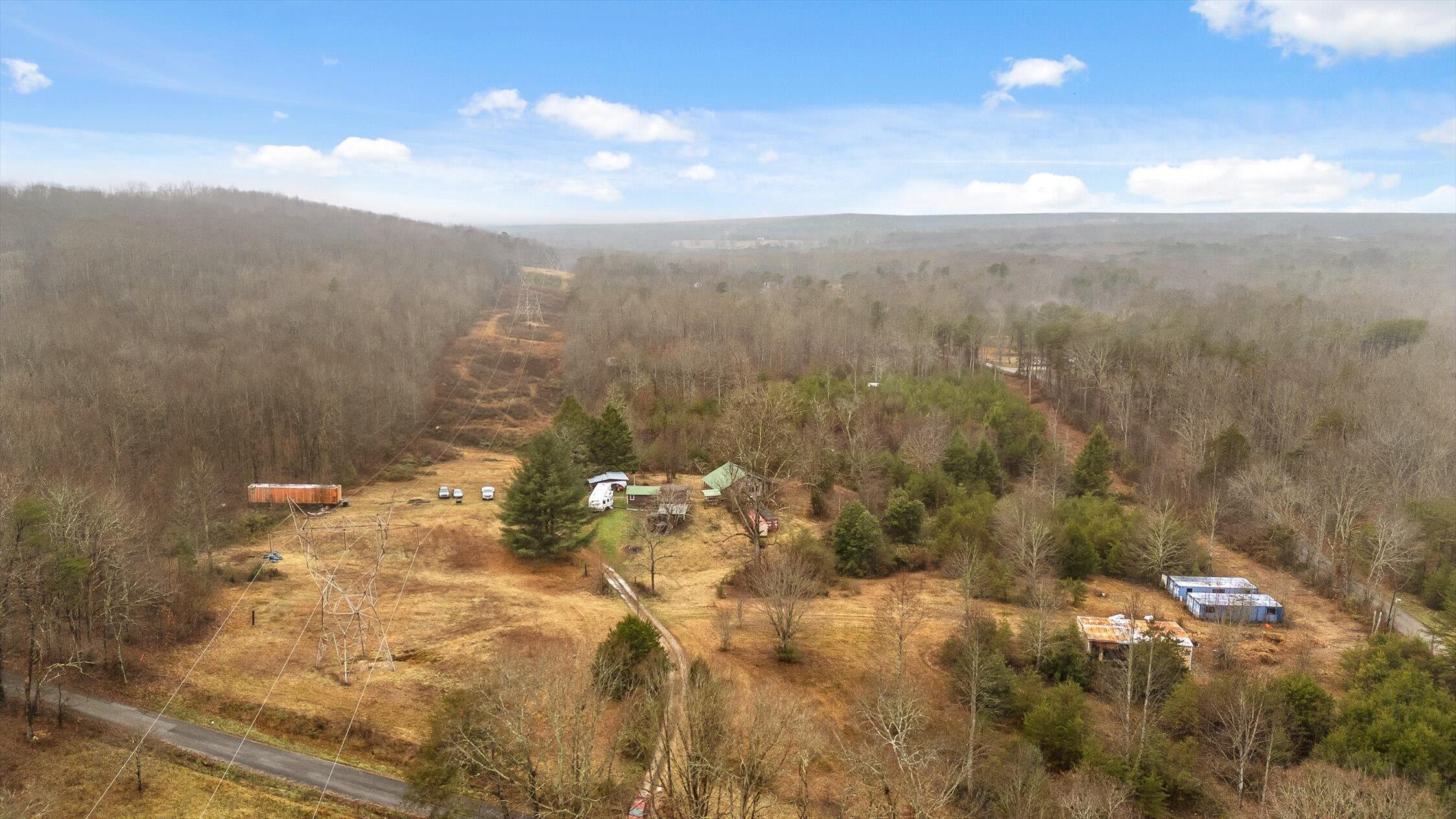 Gruetli Laager, Tennessee 37339, United States, 2 Bedrooms Bedrooms, ,1 BathroomBathrooms,Residential,Active,253964