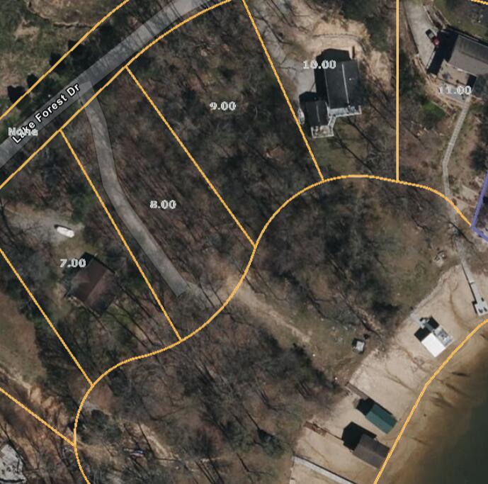 1240 Lake Forest Drive