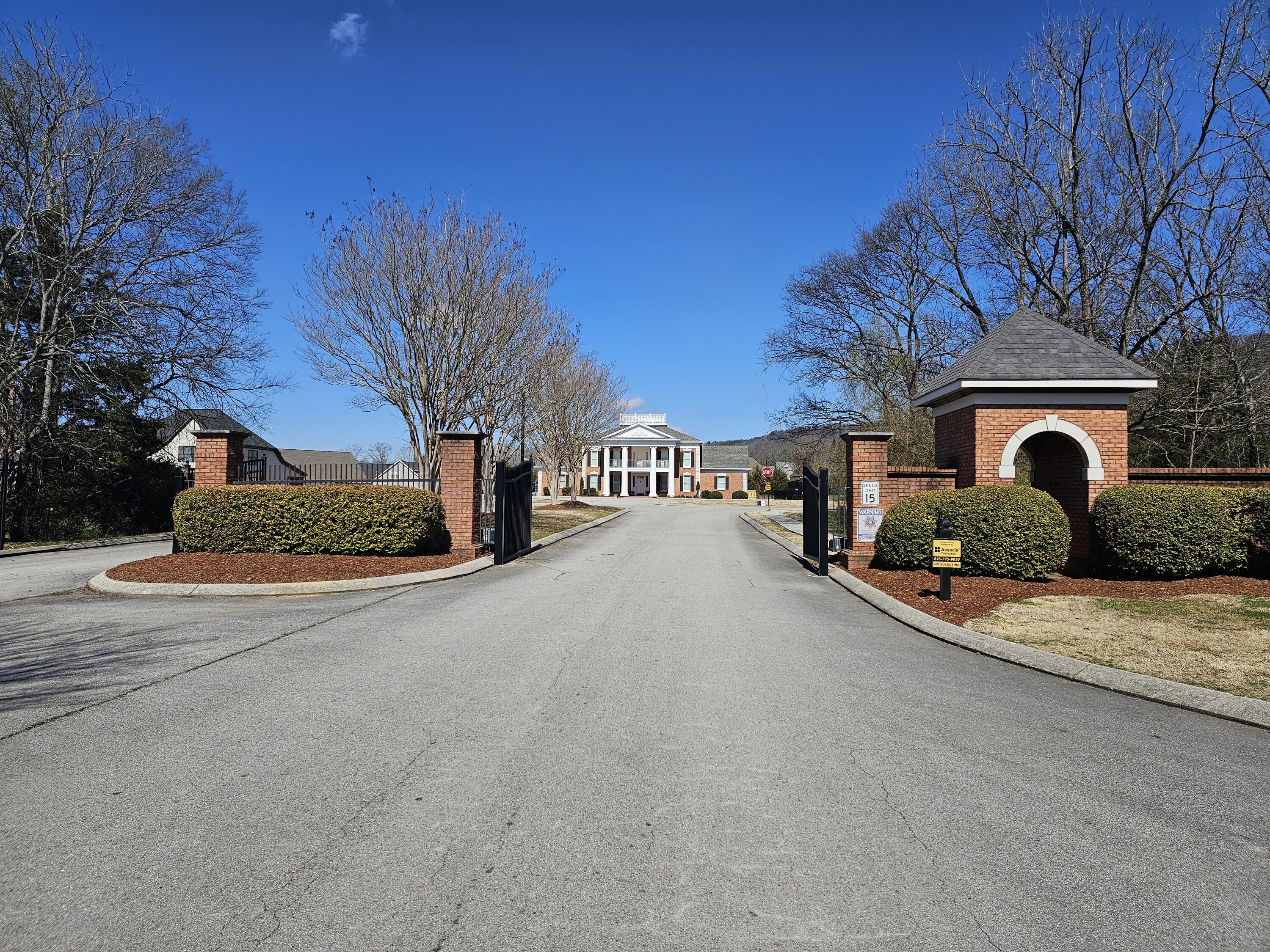8858 Silver Maple Drive, Ooltewah, Tennessee image 50