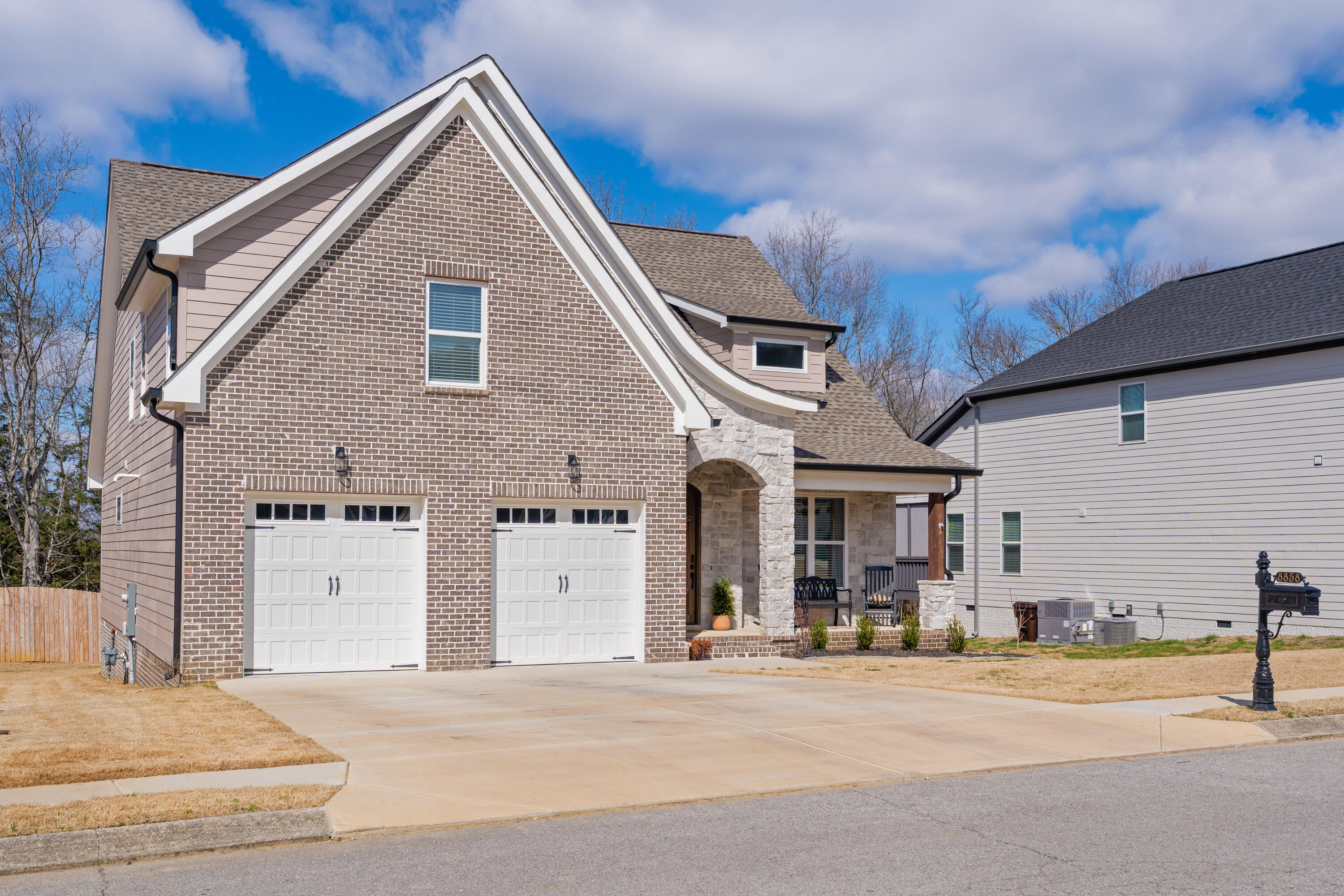 8858 Silver Maple Drive, Ooltewah, Tennessee image 3
