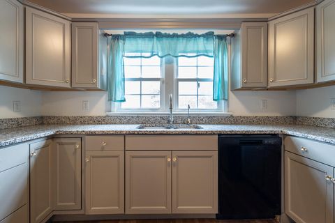 Tiny photo for 726 Gentry Road, Chattanooga, TN 37421 (MLS # 1529574)