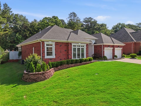 Photo of 8107 Gatehouse Crossing, Chattanooga, TN 37421 (MLS # 1535727)