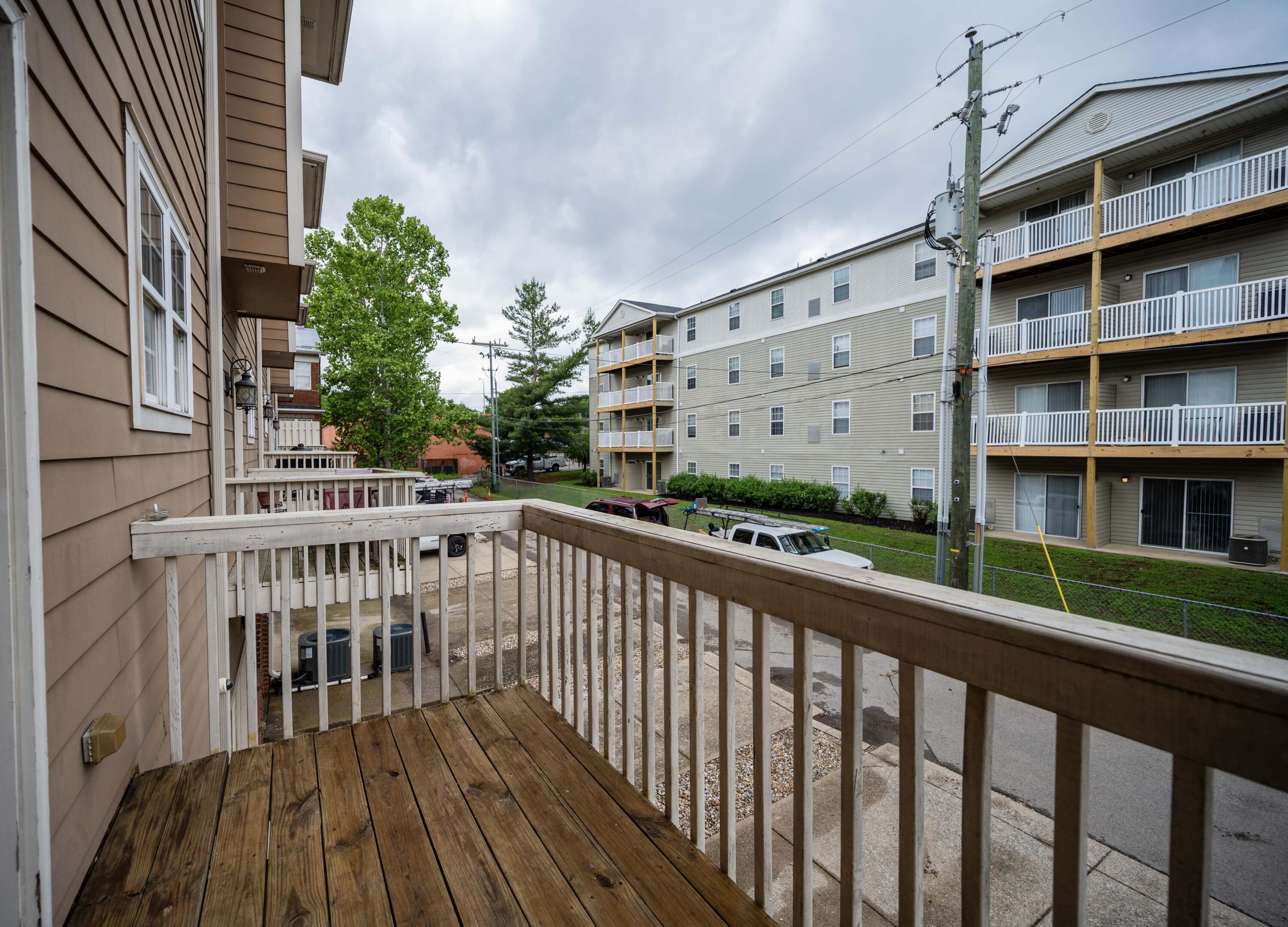 742 Wedgewood Park, Nashville, Tennessee image 32