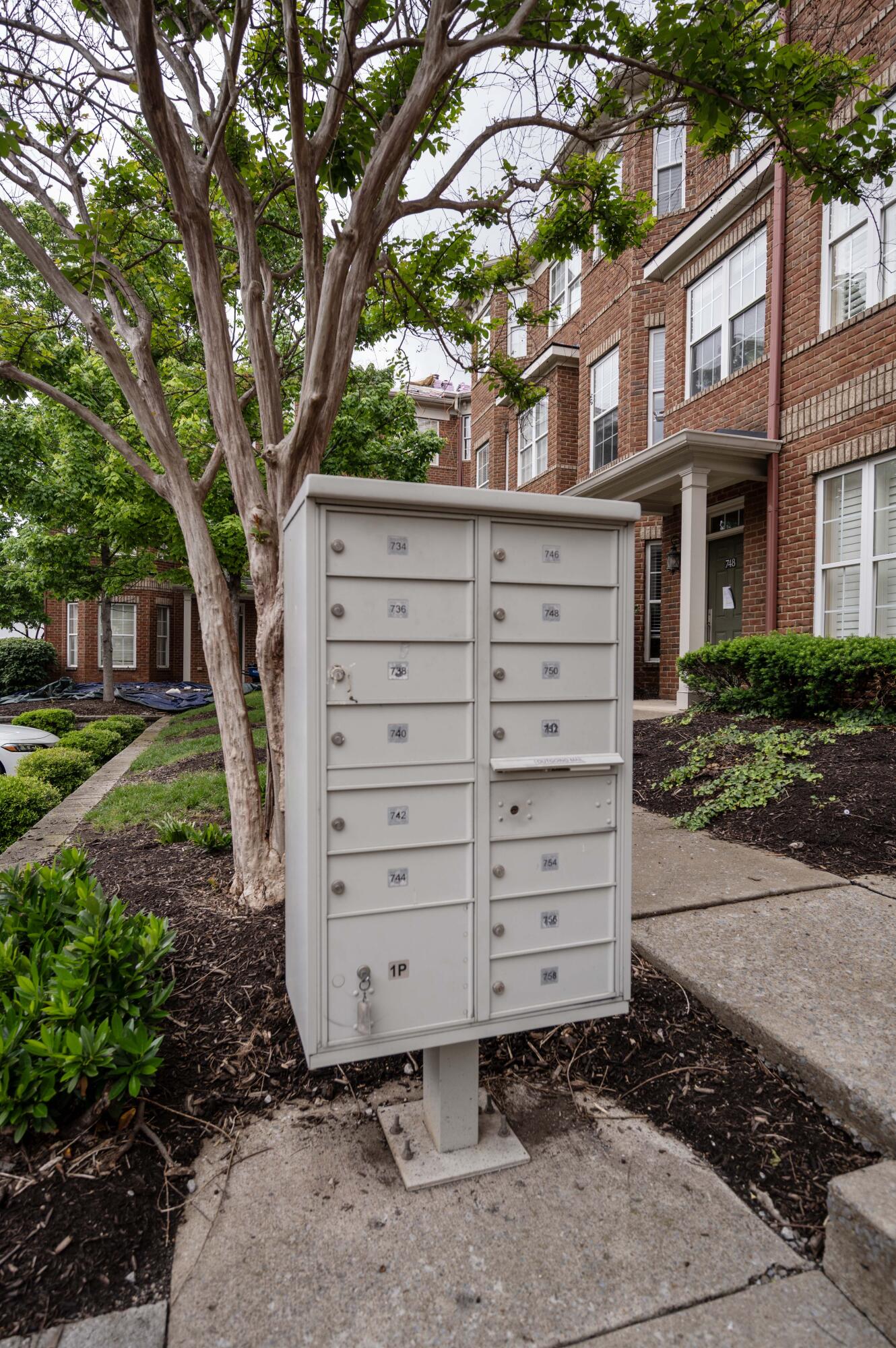742 Wedgewood Park, Nashville, Tennessee image 24