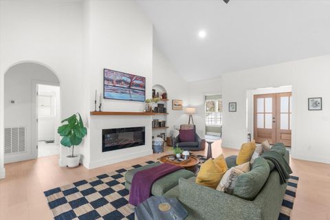 Tiny photo for 1123 Cumberland Road, Chattanooga, TN 37419 (MLS # 1527275)