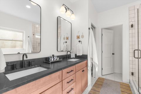 Tiny photo for 1123 Cumberland Road, Chattanooga, TN 37419 (MLS # 1527275)