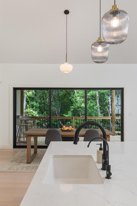 Tiny photo for 1123 Cumberland Road, Chattanooga, TN 37419 (MLS # 1527275)