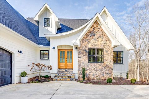 Tiny photo for 1123 Cumberland Road, Chattanooga, TN 37419 (MLS # 1527275)