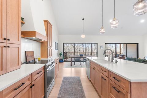 Tiny photo for 1123 Cumberland Road, Chattanooga, TN 37419 (MLS # 1527275)