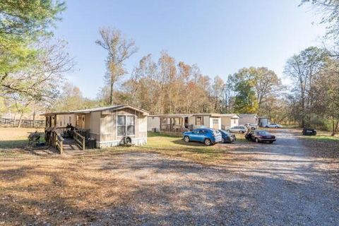 434 N Pine Street Whitwell TN 37397