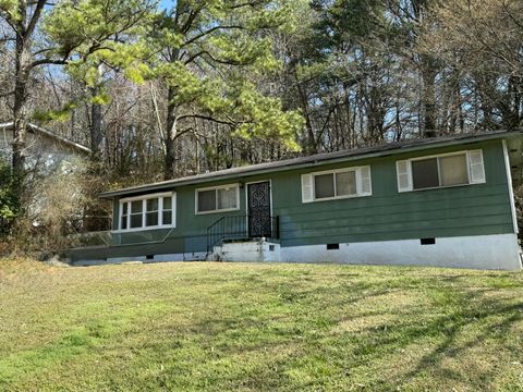 Photo of 3426 Vinewood Drive, Chattanooga, TN 37406 (MLS # 1529039)