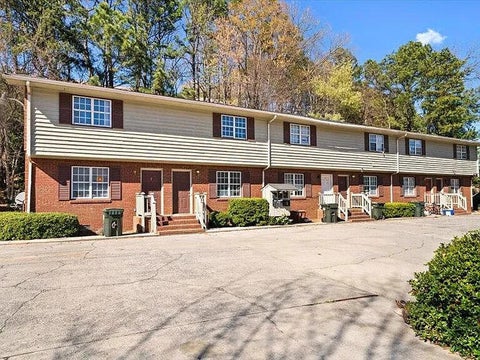 Condo For Sale - 900 Cascade Drive<br/> Whitfield County, Dalton, GA 30720
