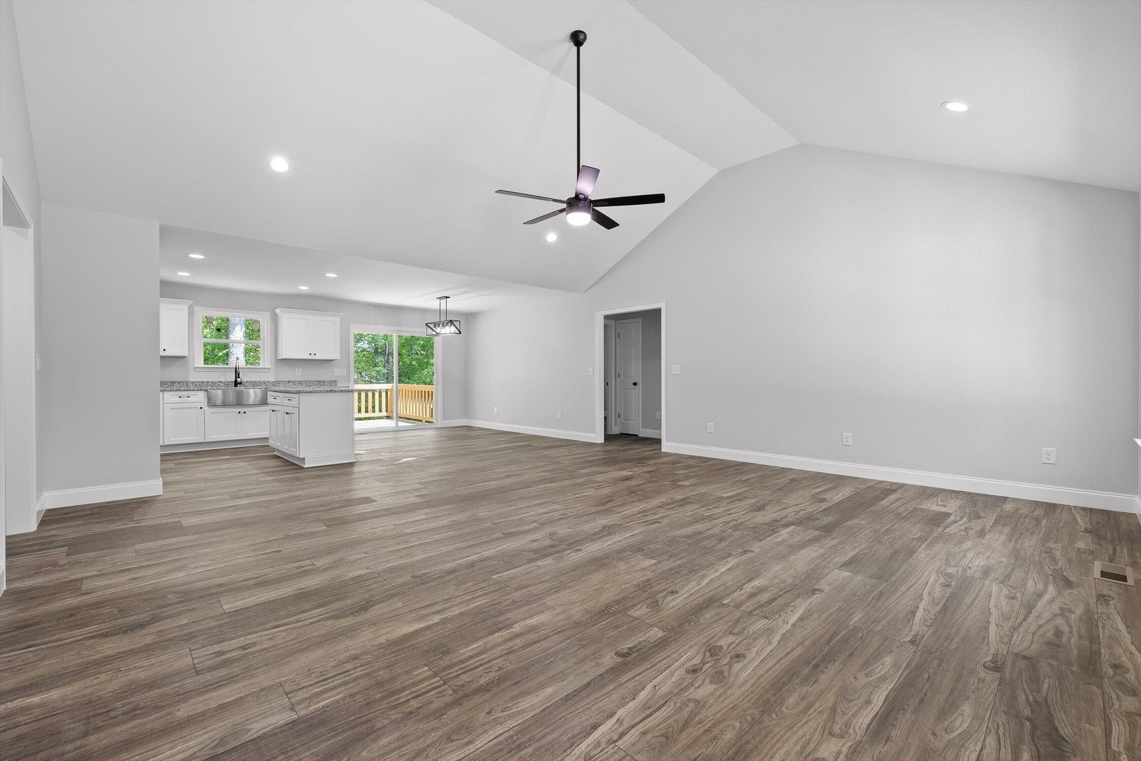 28 Westbrook Drive, Chatsworth, Georgia image 3