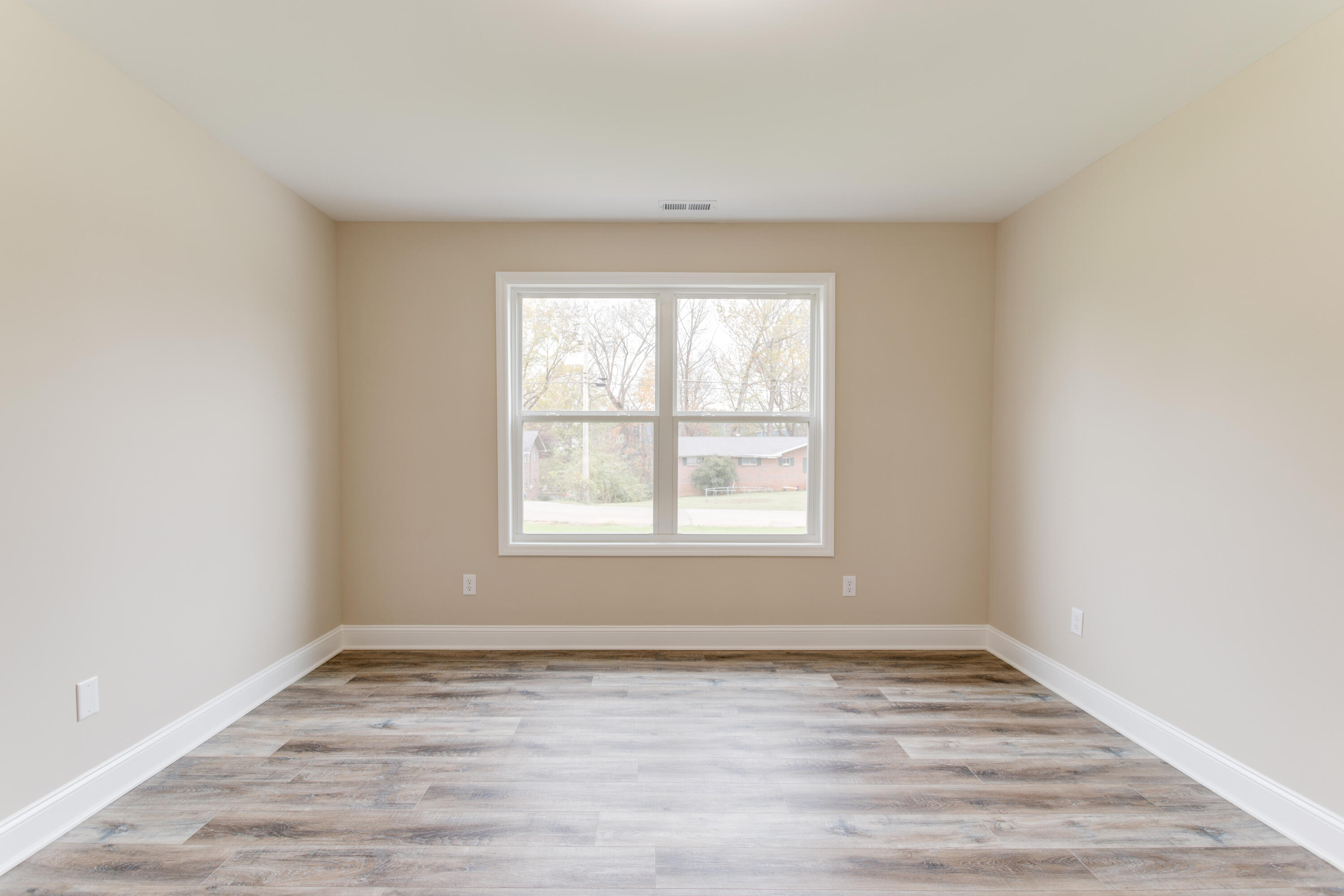 210 Moss Drive, McMinnville, Tennessee image 31