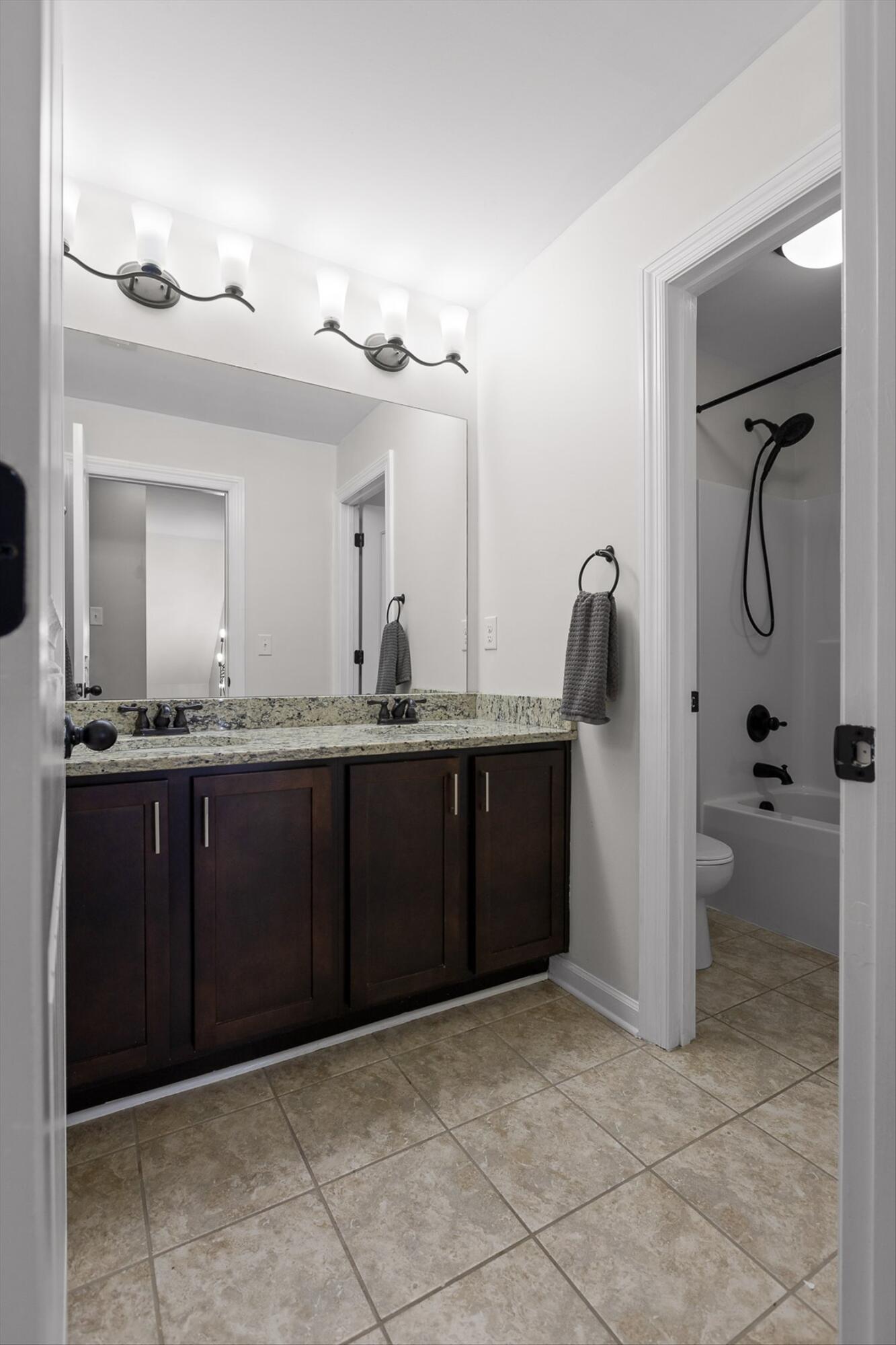 7482 Blazing Star Court, Ooltewah, Tennessee image 28