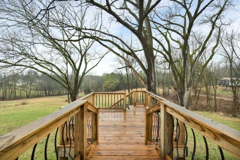 Mobile Home For Sale - 1215 Sweetwater Vonore Road<br/> Monroe County, Sweetwater, TN 37874