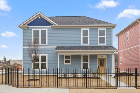 Photo of 526 W 35th Street, Chattanooga, TN 37410 (MLS # 1527816)