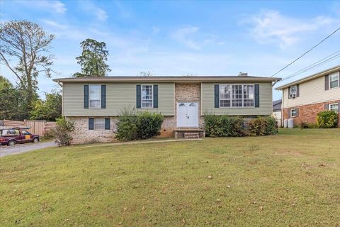 Photo of 5115 Creek Bend Circle NW, Cleveland, TN 37312 (MLS # 1522212)