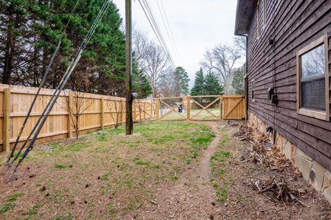 Tiny photo for 12615 Civic Club Road, Soddy Daisy, TN 37379 (MLS # 1529375)