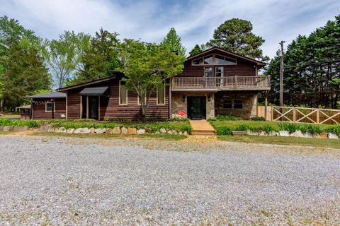 Photo of 12615 Civic Club Road, Soddy Daisy, TN 37379 (MLS # 1529375)