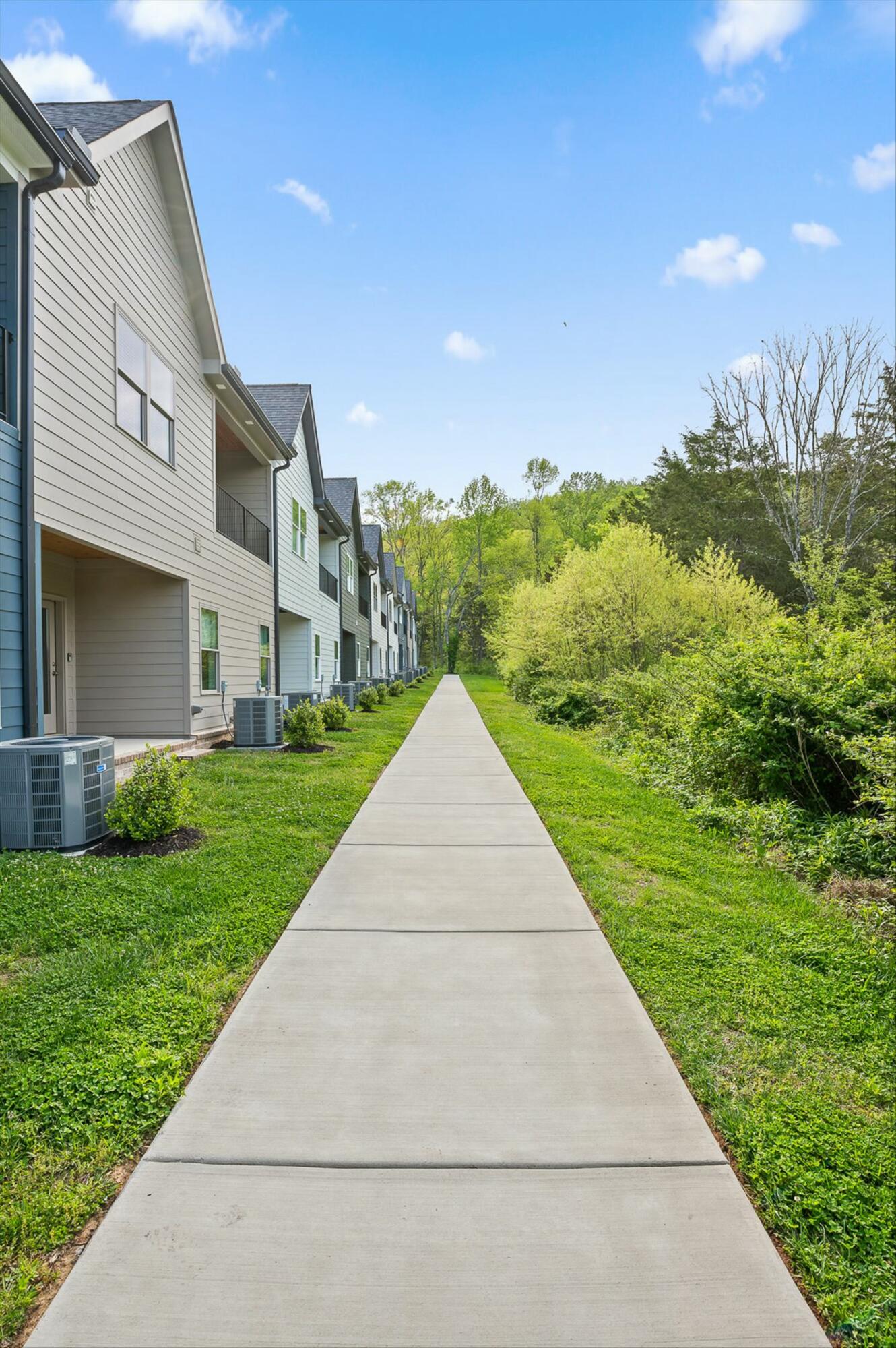 9686 Dutton Lane, Ooltewah, Tennessee image 31