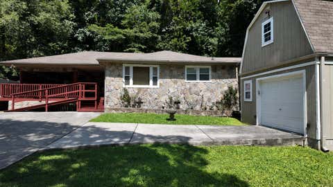 Photo of 9439 E Brainerd Road, Chattanooga, TN 37421 (MLS # 1541148)