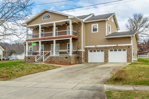 Photo of 360 Derby Circle, Chattanooga, TN 37404 (MLS # 1527358)