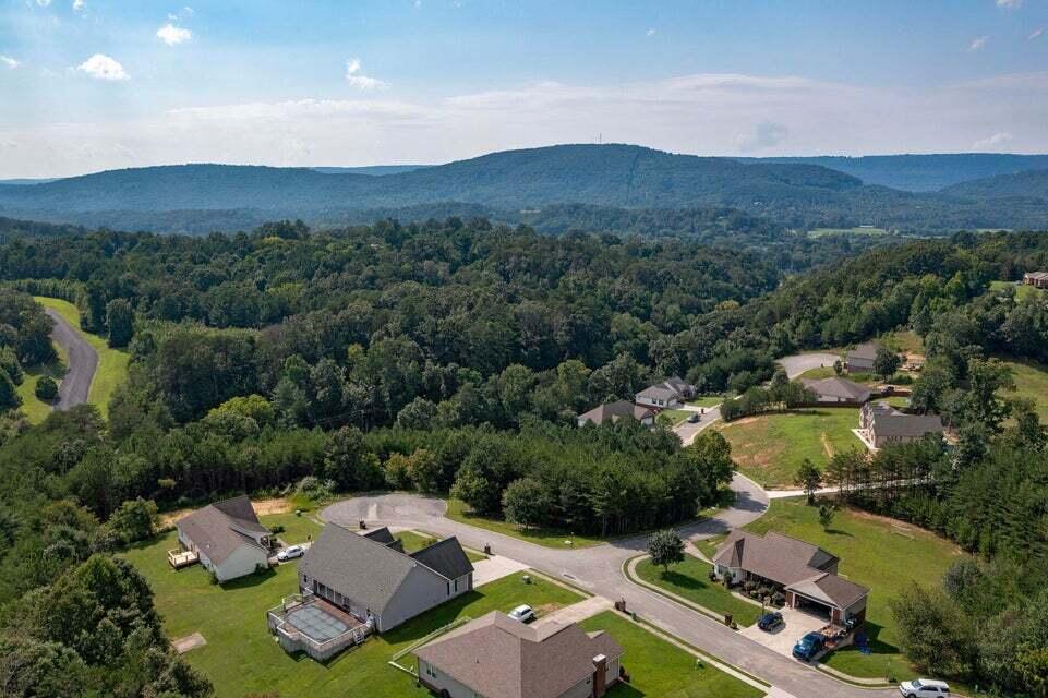 Cori Drive, Dayton, Tennessee image 9