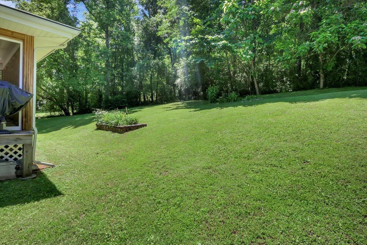 425 Lullwater Road, Chattanooga, Tennessee image 23