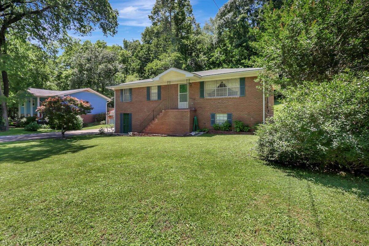 425 Lullwater Road, Chattanooga, Tennessee image 4