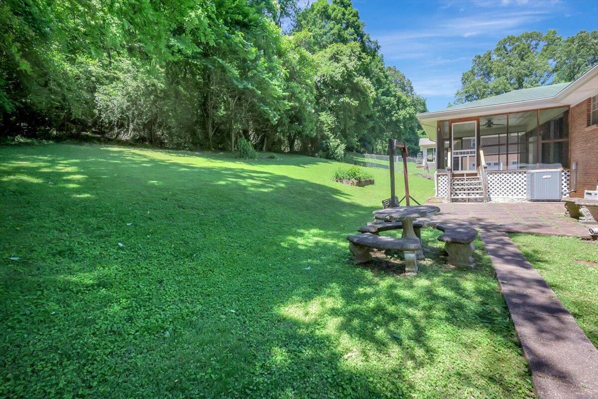 425 Lullwater Road, Chattanooga, Tennessee image 27