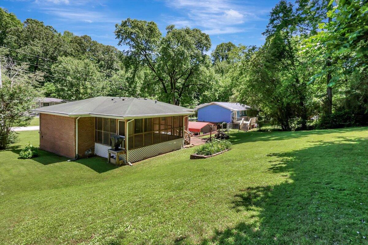 425 Lullwater Road, Chattanooga, Tennessee image 24