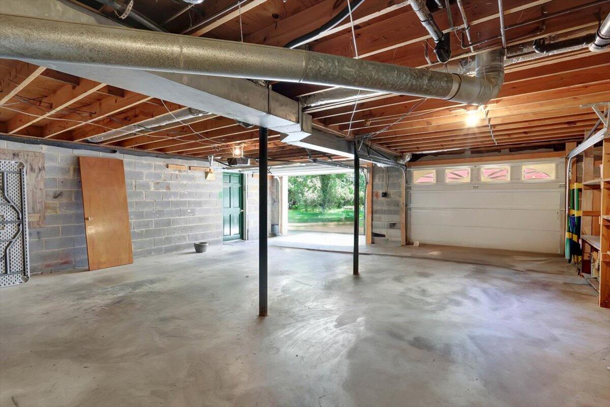 425 Lullwater Road, Chattanooga, Tennessee image 20