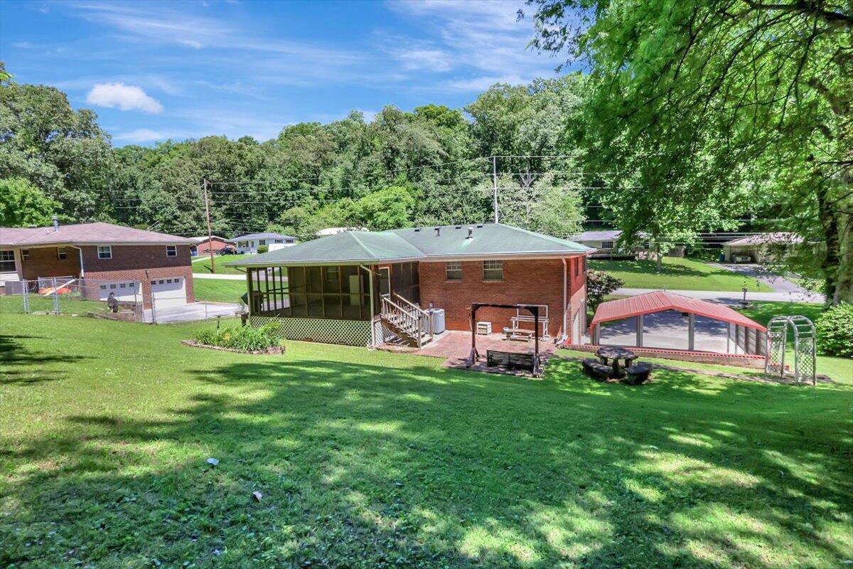 425 Lullwater Road, Chattanooga, Tennessee image 26
