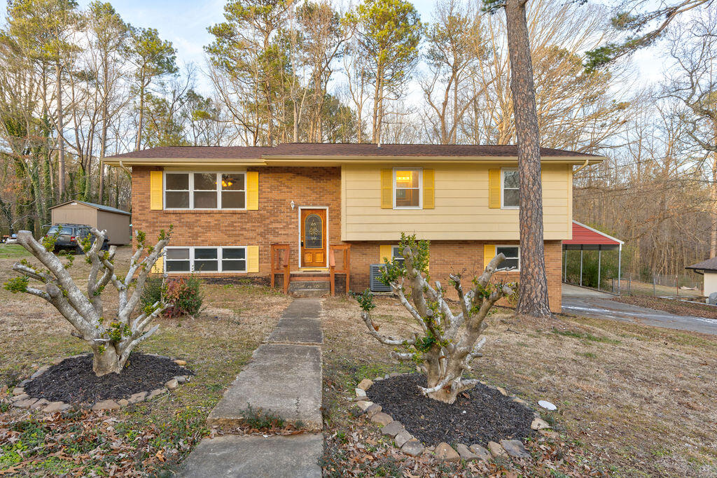 395 Gravitt Road, Chickamauga, Georgia image 2