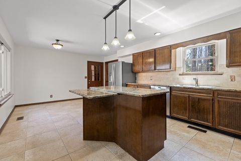 Tiny photo for 707 Windy Way, Signal Mountain, TN 37377 (MLS # 1530849)