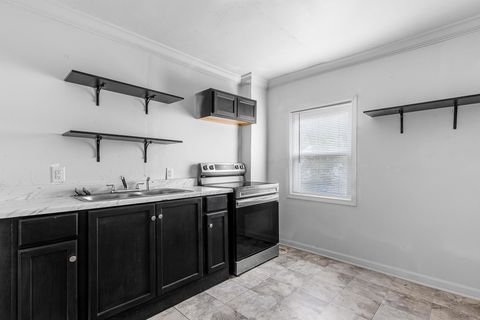 Tiny photo for 15 Sawyer Street, Chattanooga, TN 37405 (MLS # 1522435)