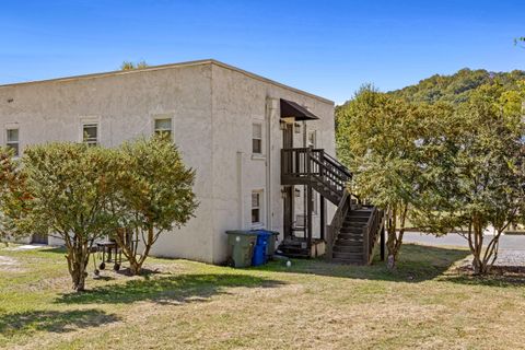 Tiny photo for 15 Sawyer Street, Chattanooga, TN 37405 (MLS # 1522435)