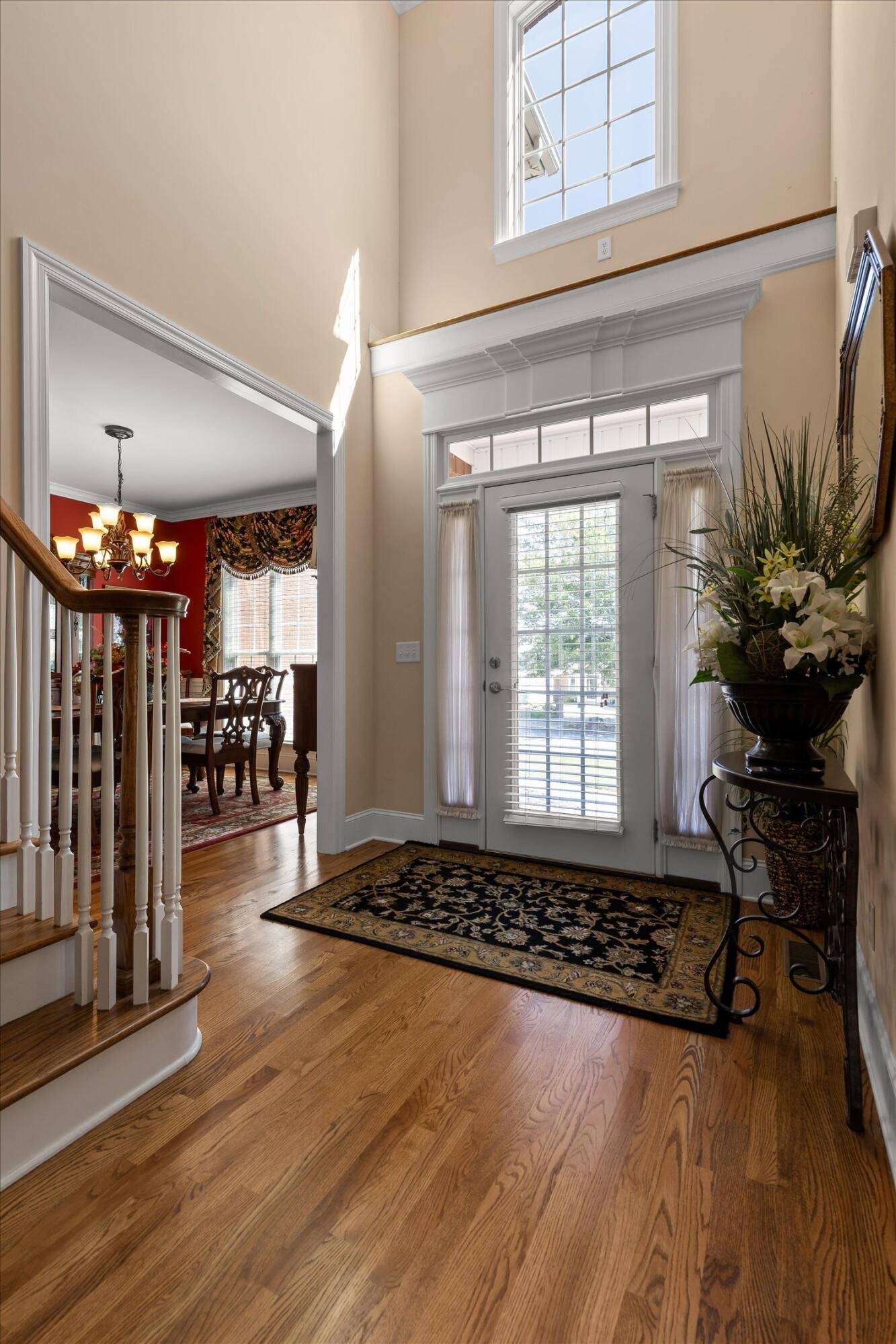 7809 Lake Ridge Drive