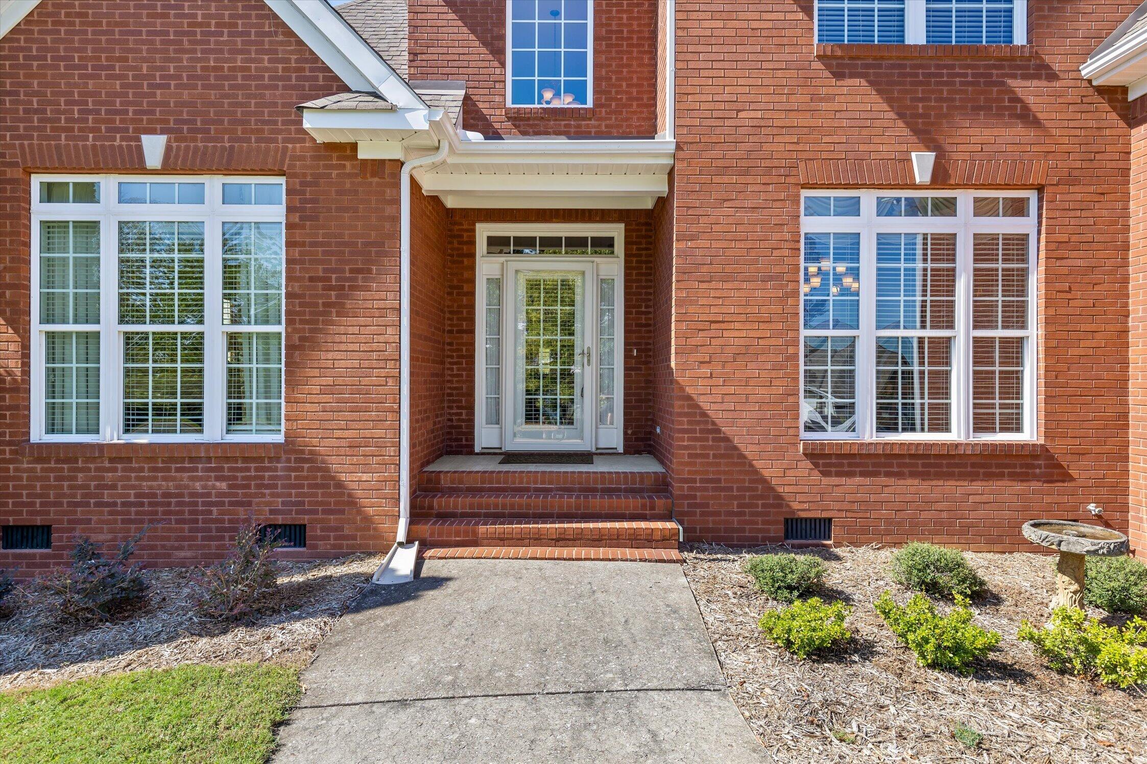 7809 Lake Ridge Drive
