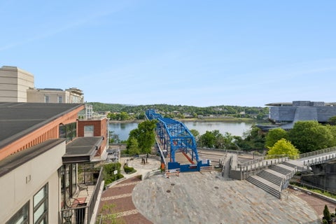 Condo For Sale - 129 Walnut Street<br/> Chattanooga, TN 37403