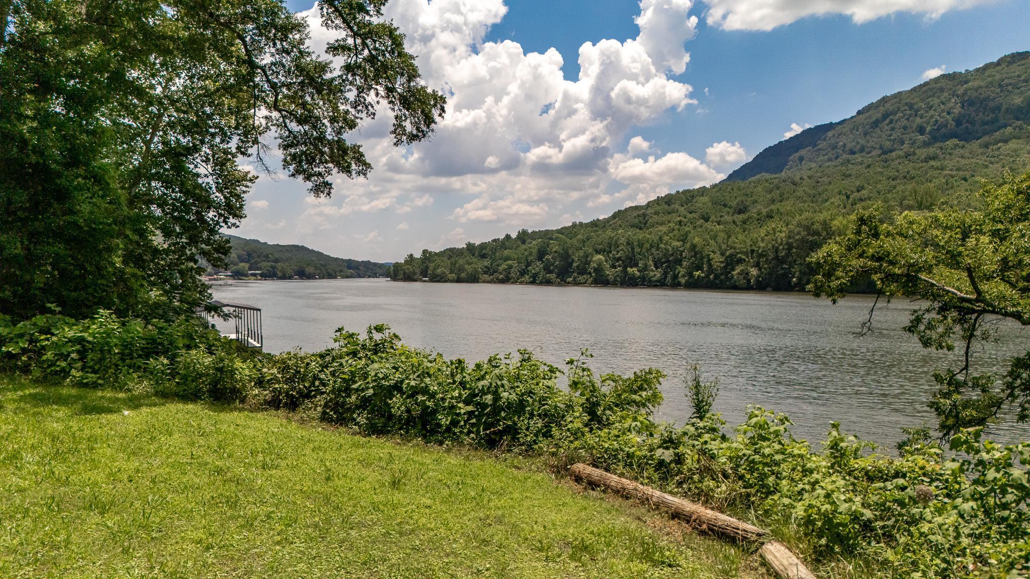 2502 Suck Creek Road