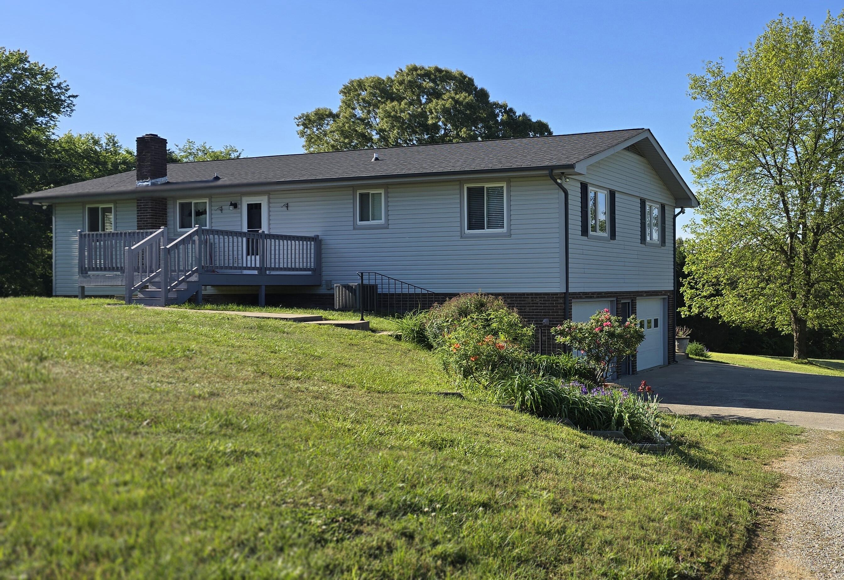 864 Hullender Road, Ringgold, Georgia image 2