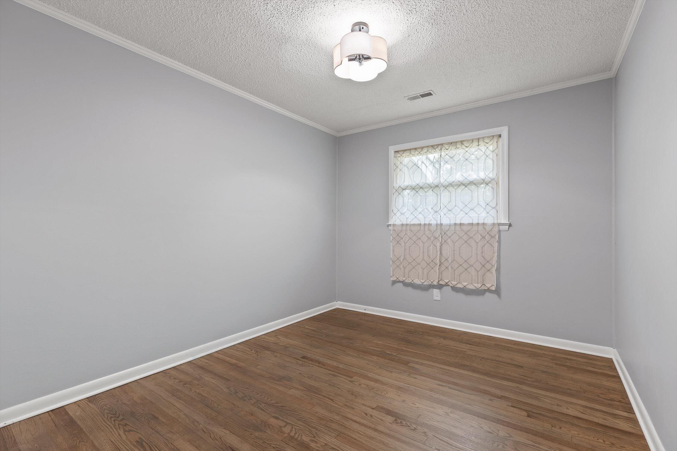 Rossville, Georgia 30741, United States, 3 Bedrooms Bedrooms, ,2 BathroomsBathrooms,Residential,Active,238463