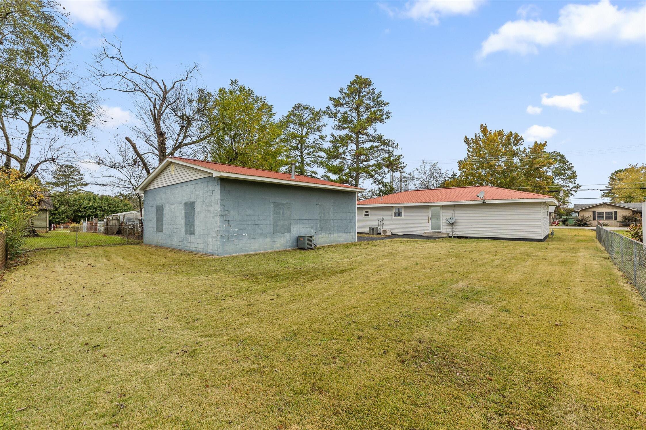 Rossville, Georgia 30741, United States, 3 Bedrooms Bedrooms, ,2 BathroomsBathrooms,Residential,Active,238463