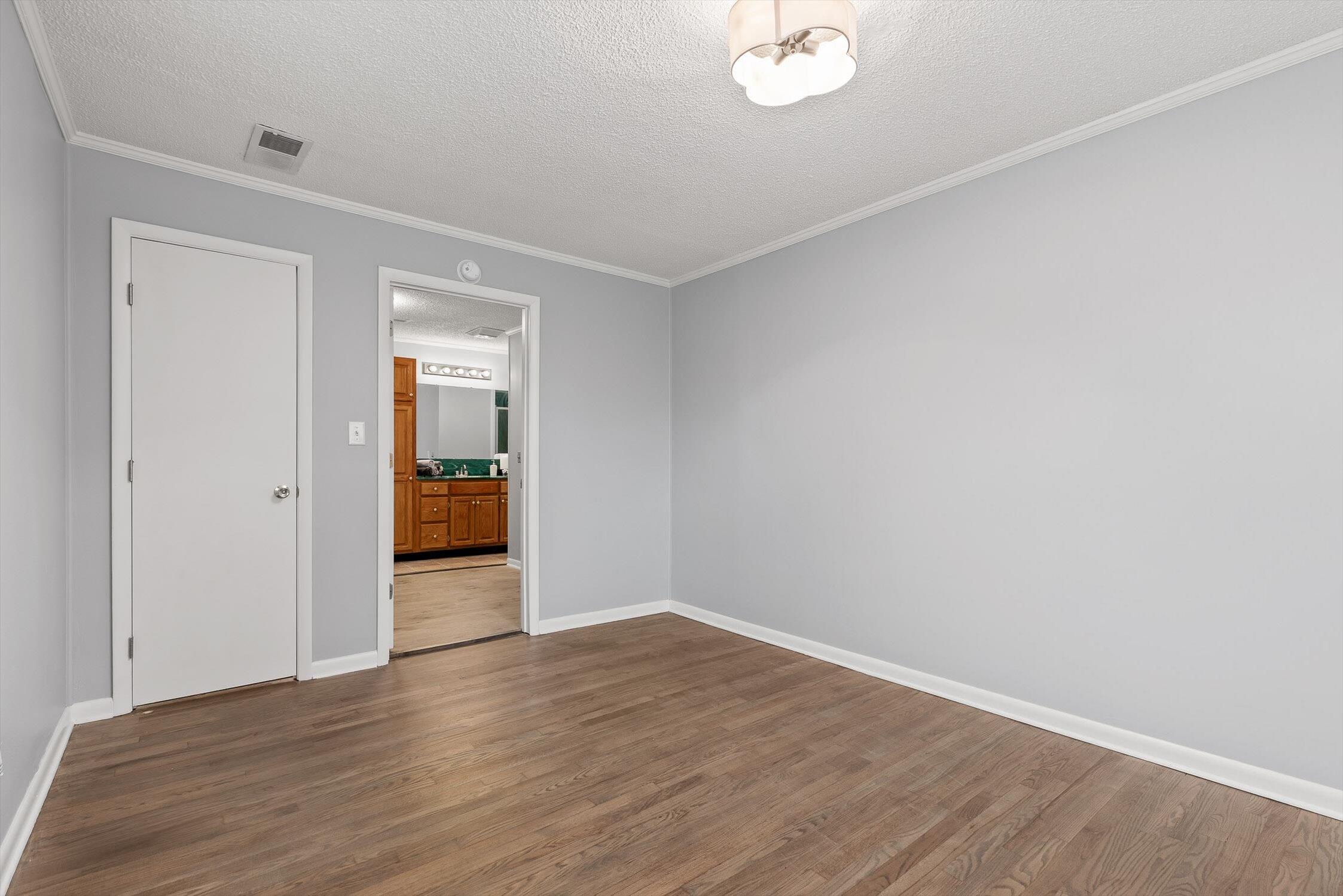 Rossville, Georgia 30741, United States, 3 Bedrooms Bedrooms, ,2 BathroomsBathrooms,Residential,Active,238463