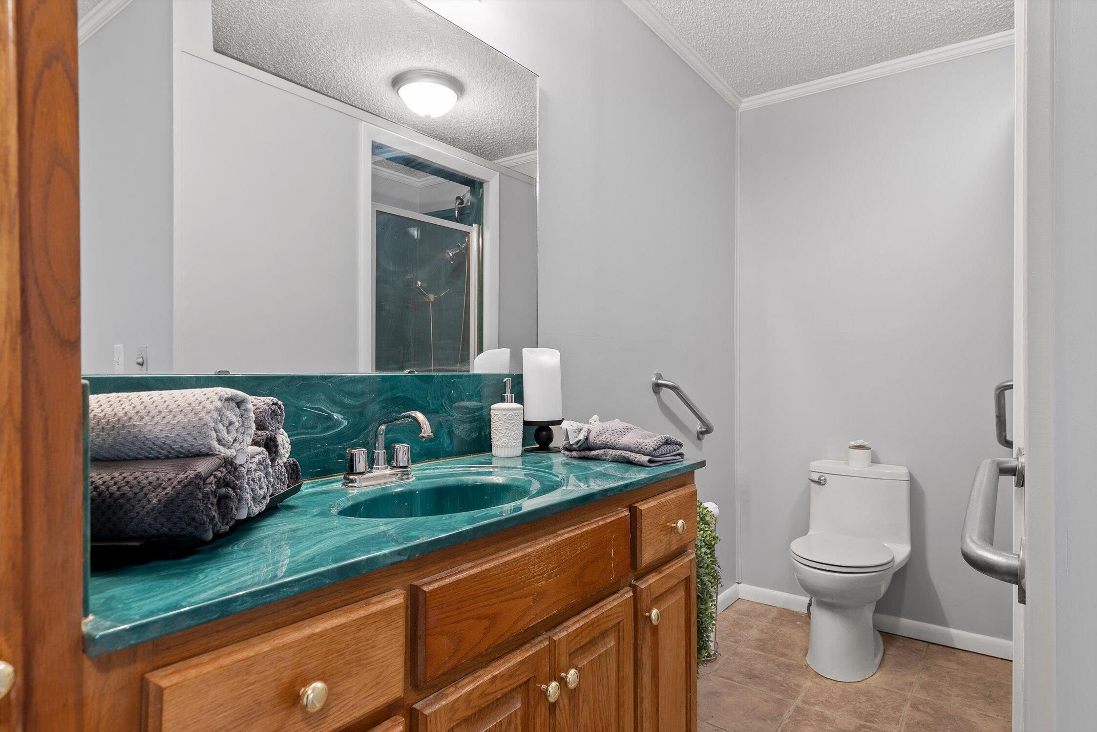 Rossville, Georgia 30741, United States, 3 Bedrooms Bedrooms, ,2 BathroomsBathrooms,Residential,Active,238463