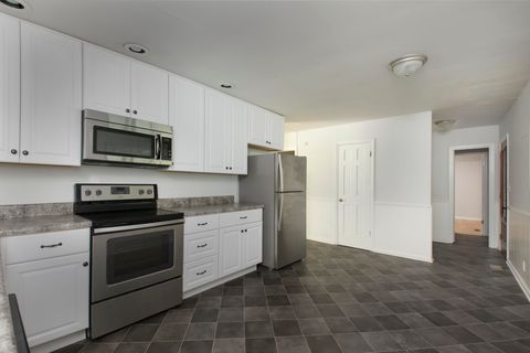 Tiny photo for 432 Lullwater Road, Chattanooga, TN 37405 (MLS # 1525980)